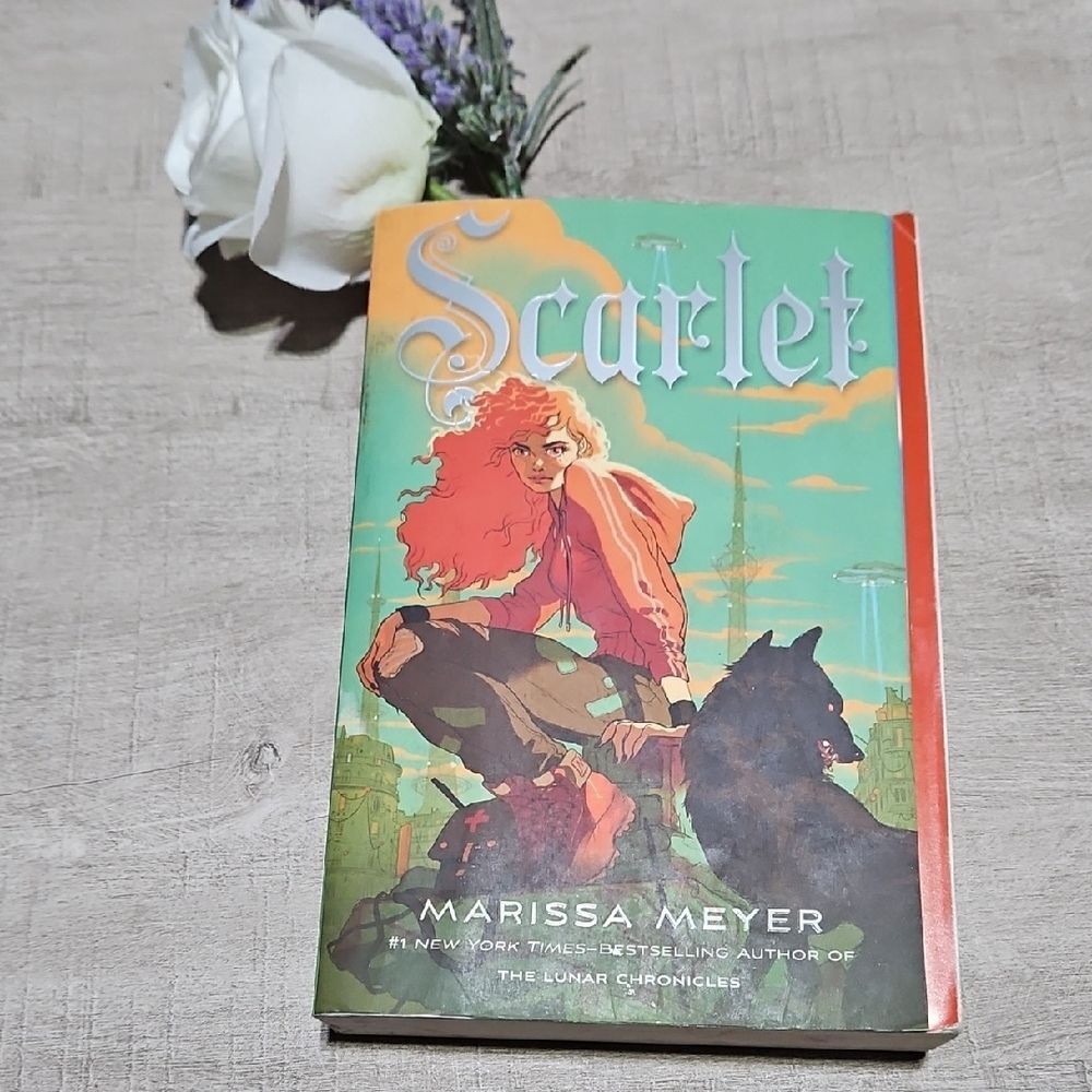 Scarlet by Marissa Meyer Paperback Book